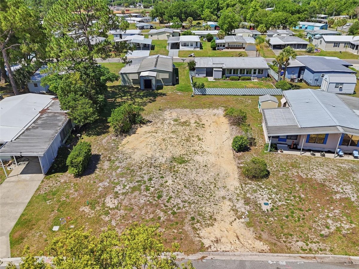 1223 Nassau Cir, Tavares, photo 1