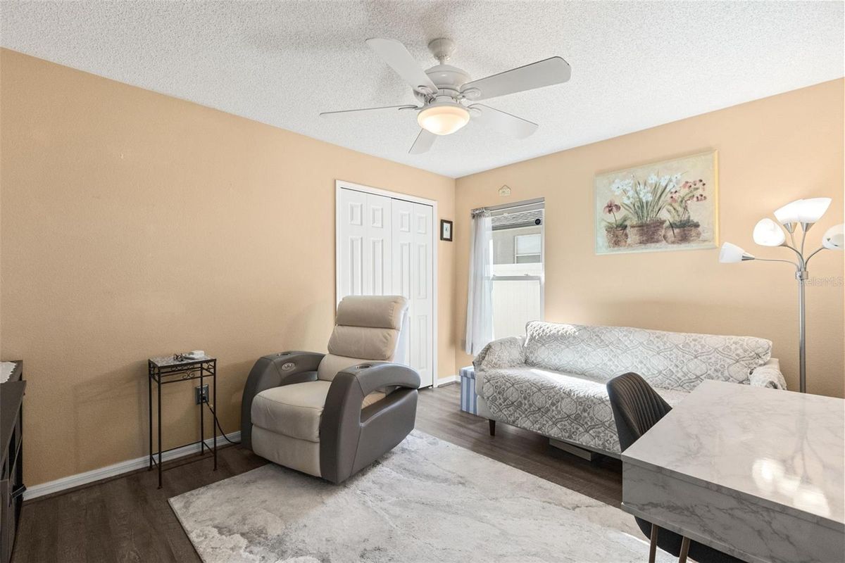 2232 home, photo 18